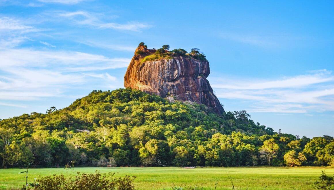 sigiriya-rock-fortress